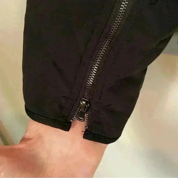 Talbots Full Zip Quilted Jacket Size XL Black Collared Faux Leather Trim Outdoor - Picture 8 of 14